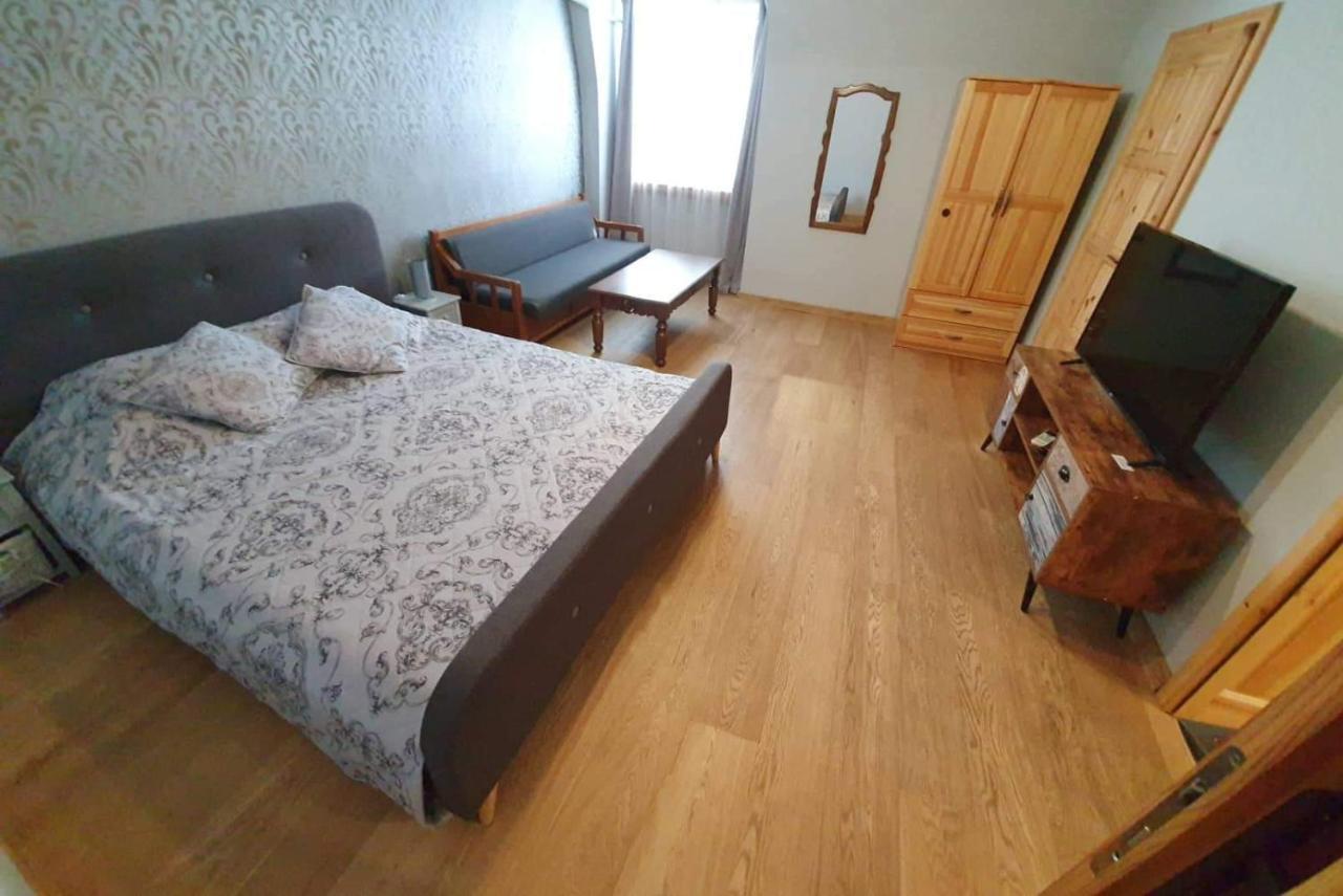 Апартамент Барок 2 Loveci Exterior foto